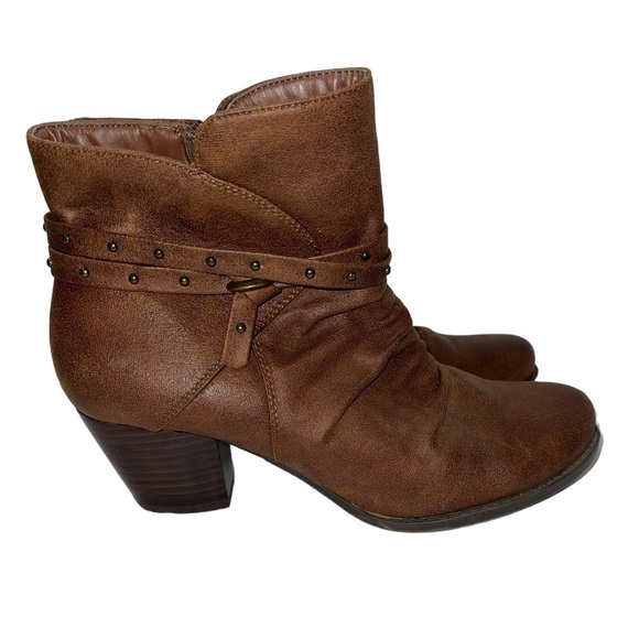 Bare Traps Women's Ankle Booties Size 10M Faux Leather "Rainly" Block Heel Zip - Picture 1 of 11